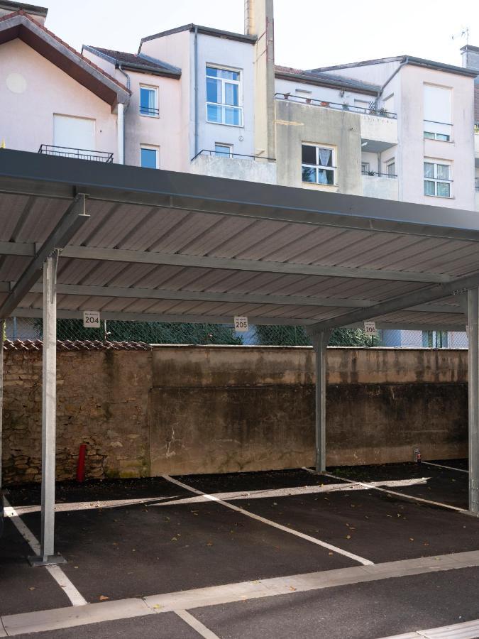 Azalee - Parking Gratuit - Terrasse Couverte - Proche Transport - Tout Equipe Nancy Exteriör bild